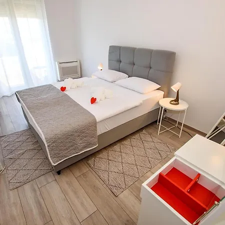 Apartman Frane